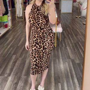 Super cute leopard tight midi dress.
